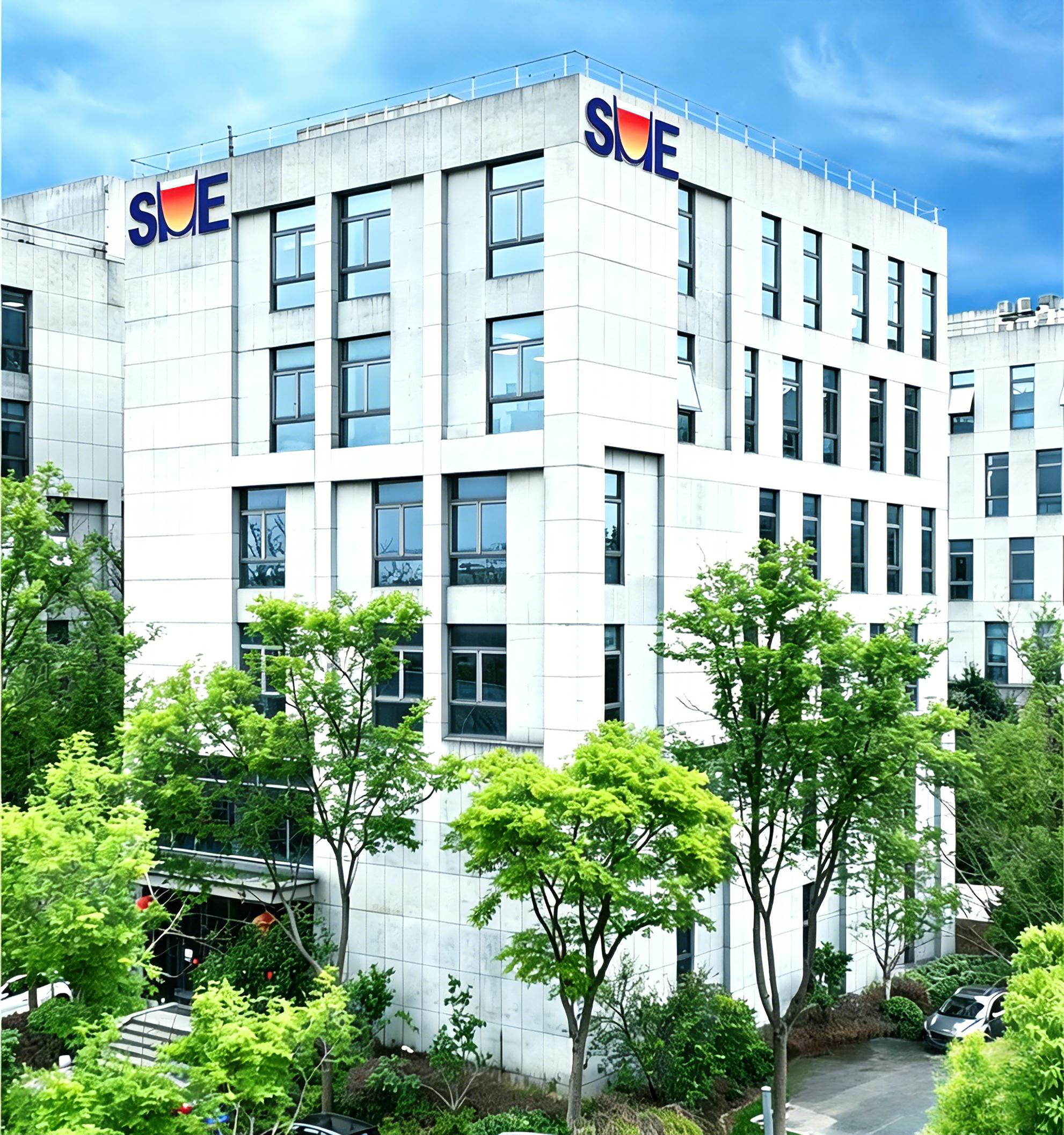 COMPANY PROFILECHOOSE SME GROUPLIVE UP TO YOUR TRUST